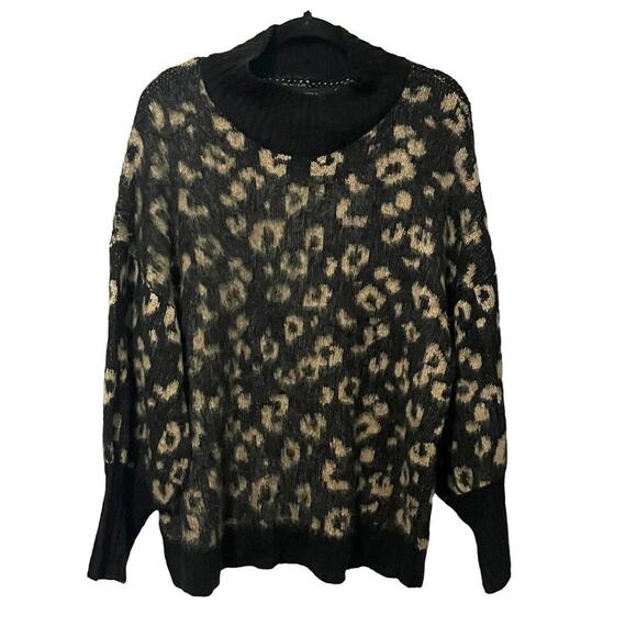 FOREVER 21 LONG SLEEVE TURTLE NECK SWEATER, WOMENS, 2X, BLACK/BEIGE ANIMAL PRINT - Picture 1 of 9